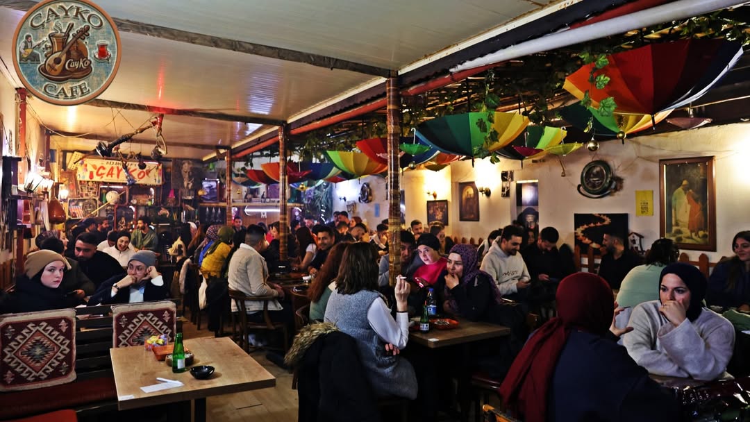 Kafe Çayko Canlı Müzik Atmosferi